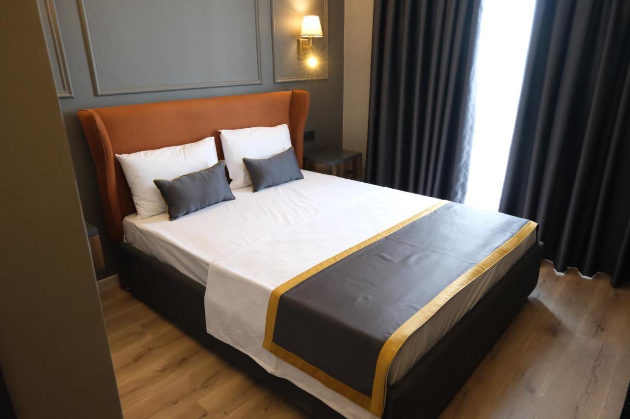The Pearl Airport Hotel Arnavutkoy Exteriör bild